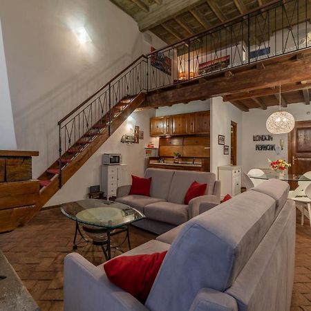 Foro Romano Stylish&Central Apartment Esterno foto