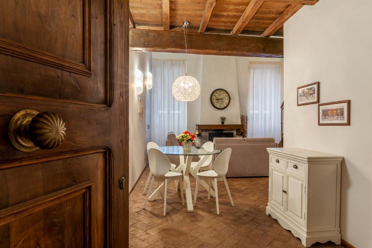Foro Romano Stylish&Central Apartment Esterno foto
