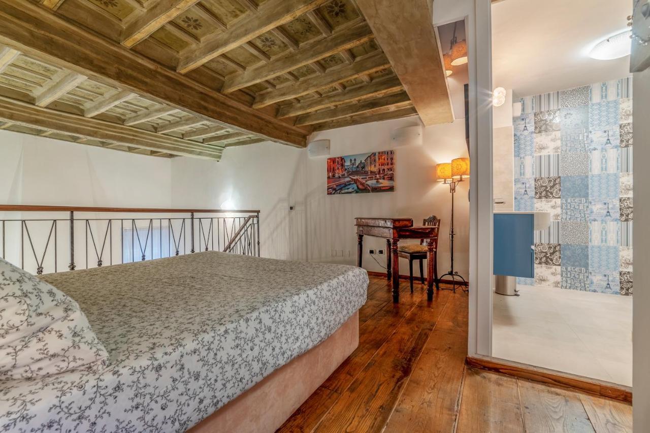 Foro Romano Stylish&Central Apartment Esterno foto